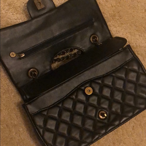 Purse - Picture 3 of 7